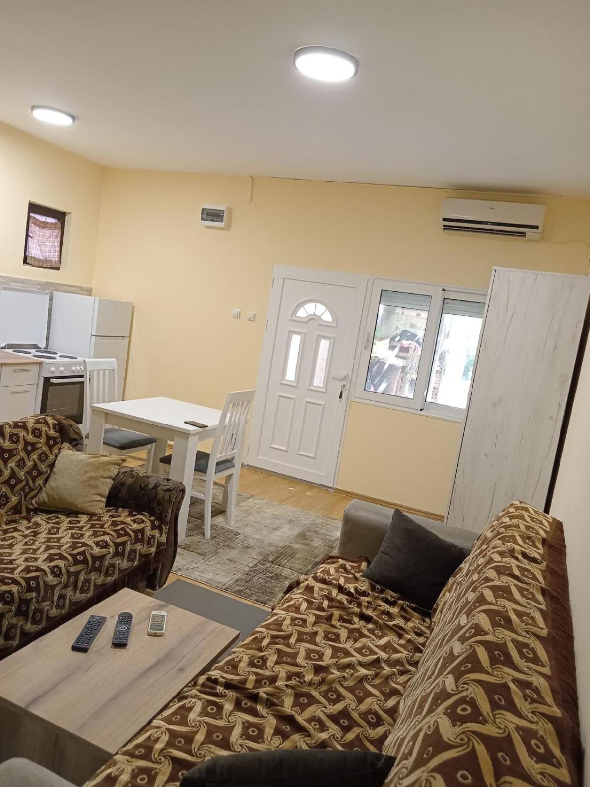 Prestige 4 Hotell Podgorica Eksteriør bilde
